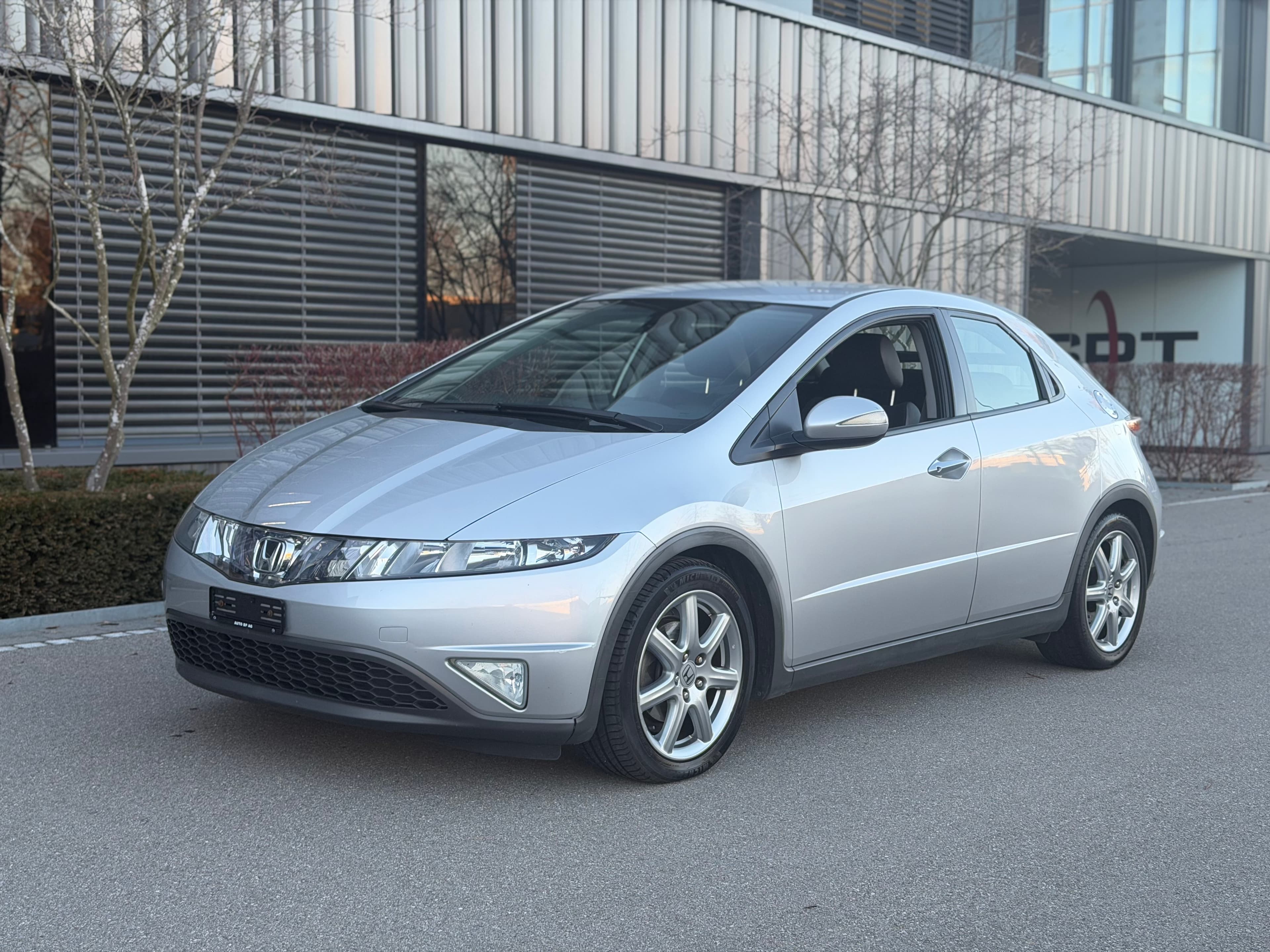 Honda Civic 1.8i Sport (Bild 1 von 13)