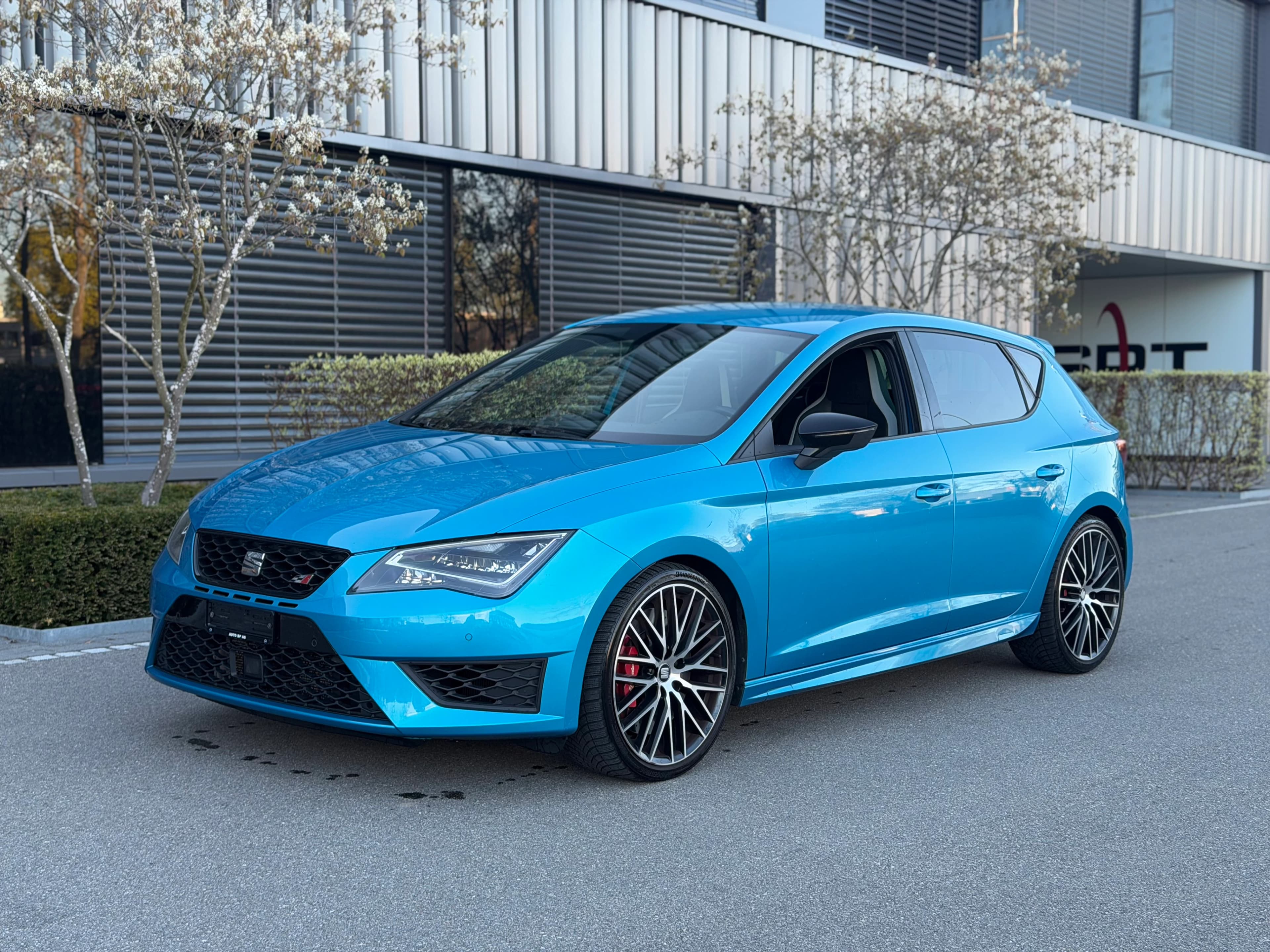 SEAT Leon 2.0 TSI Cupra 290 DSG (image principale)